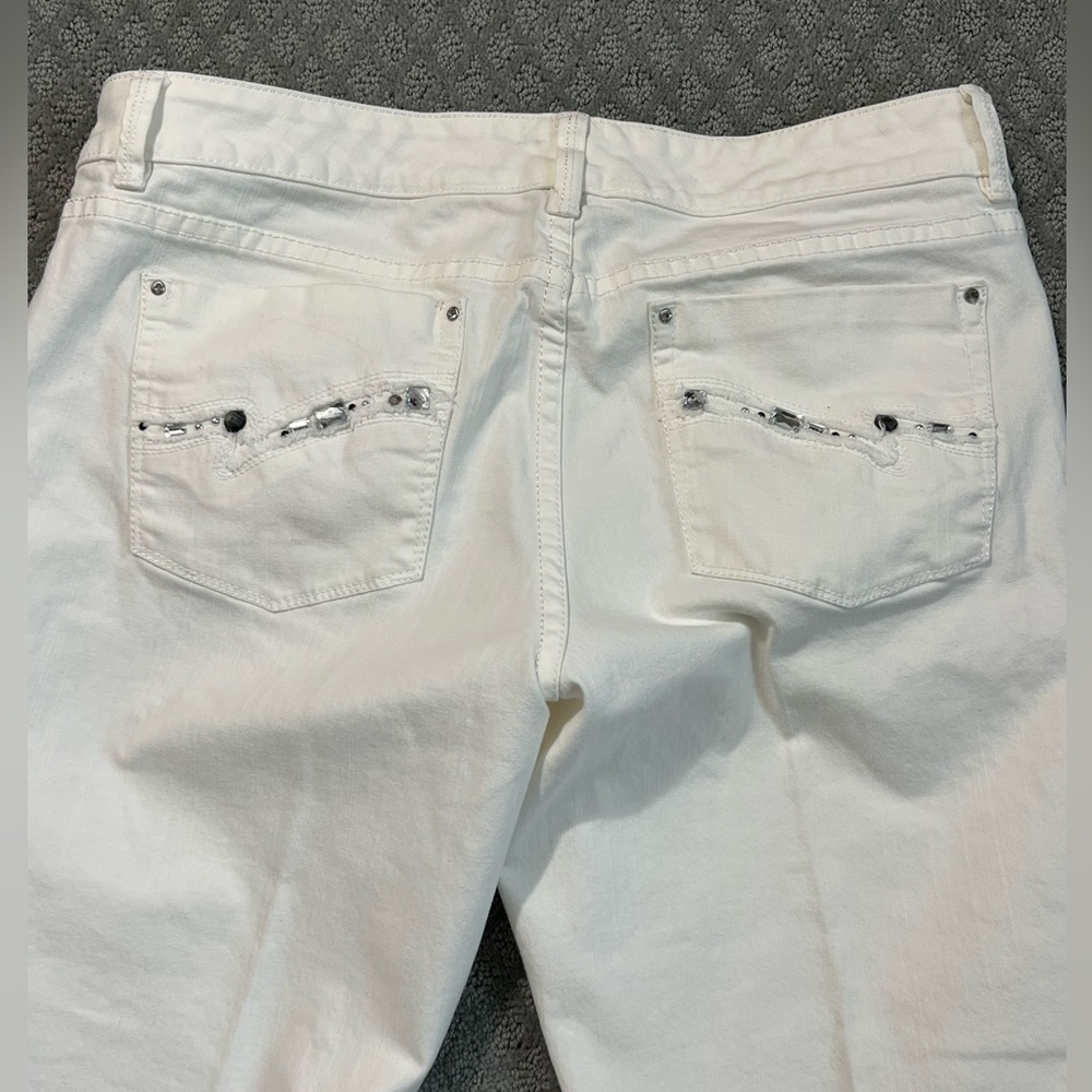 White House Black Market white jeans with jewel stone adorned back pockets - Picture 2 of 9